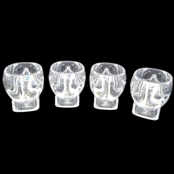 NEW 4"CRYSTAL HEAD" VODKA SKULL PLASTIC SHOT GLASSES - Picture 2 of 8